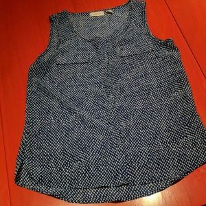 Sleeveless button down